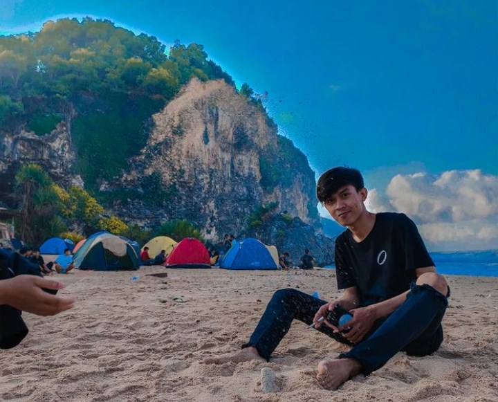 Fasilitas di Pantai Ngrumput Fasilitas di Pantai Ngrumput